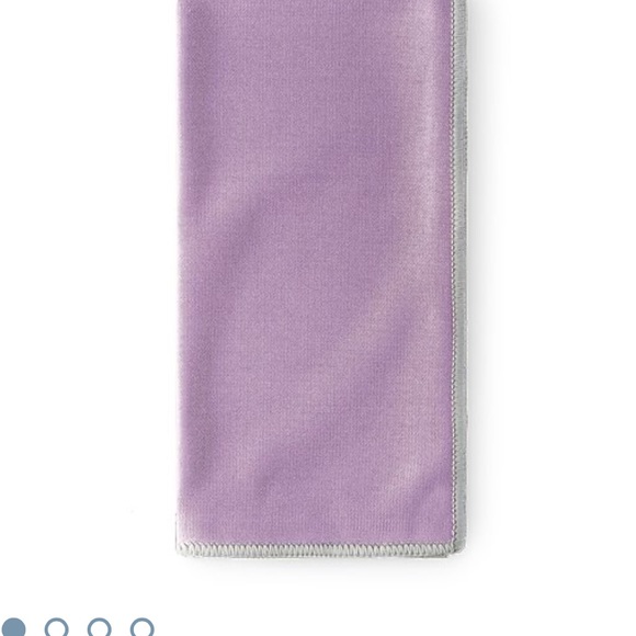 Brand New, Norwex Window Cloth, BacLock® - Amethyst with Graphite trim - Picture 1 of 4